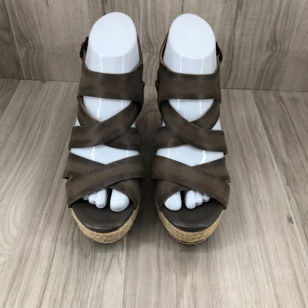 Clarks Indigo Wedge Sandals Womens 7M Taupe Leather Buckle Strap Espadrille